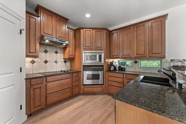 14000 Saskatchewan DR, Austin, TX 78734