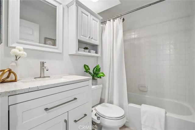 21954 Barbados, Mission Viejo, CA 92692