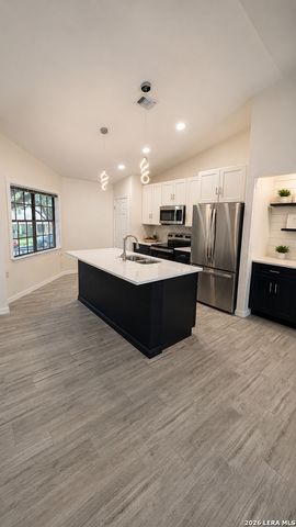 6907 Raintree, San Antonio, TX 78233