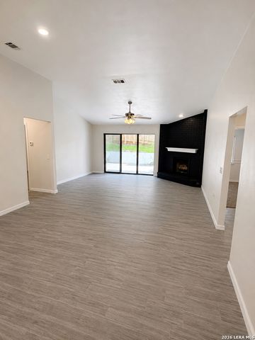 6907 Raintree, San Antonio, TX 78233