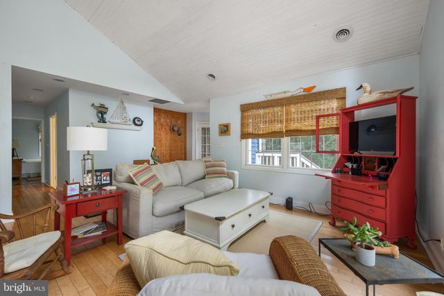 647 EVANS AVE, Bethany Beach, DE 19930