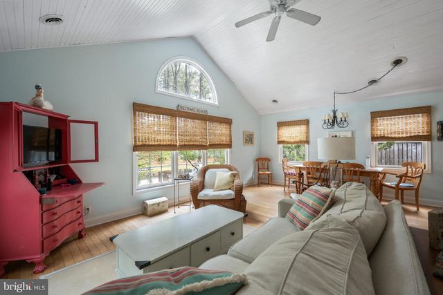 647 EVANS AVE, Bethany Beach, DE 19930