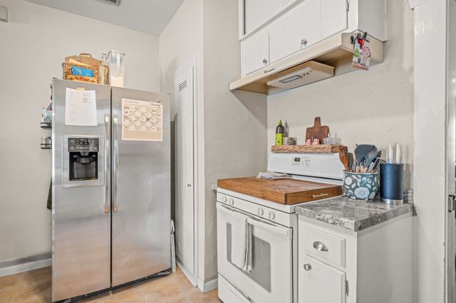 4820 Dexter Avenue, Fort Worth, TX 76107