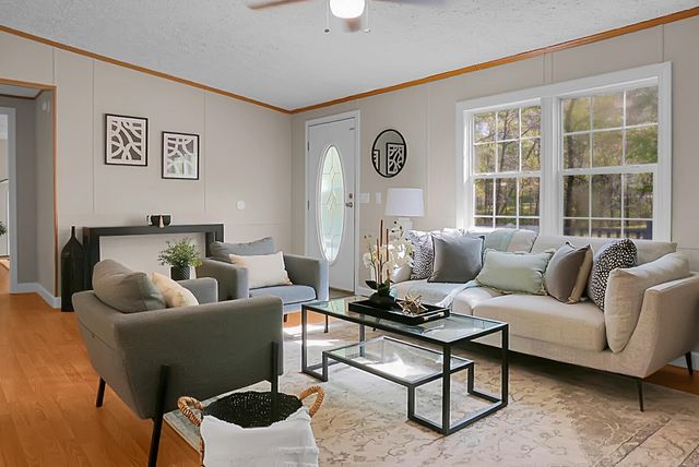 200 Belmont Drive, Walterboro, SC 29488