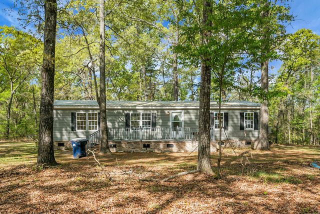 200 Belmont Drive, Walterboro, SC 29488
