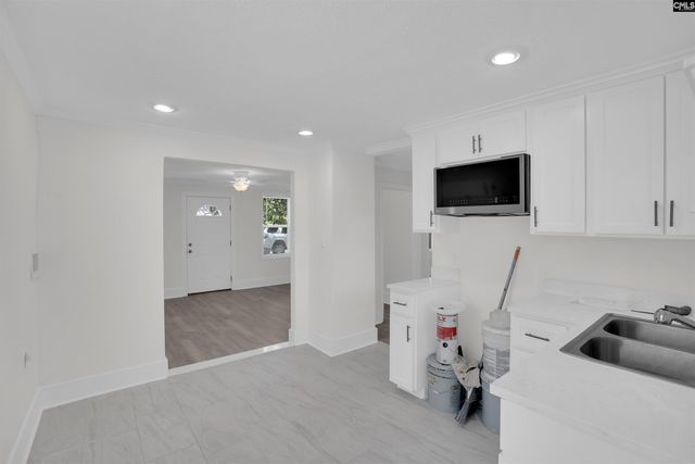 2727 chestnut Street, Columbia, SC 29204