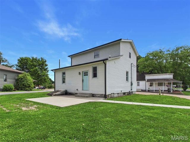 96 S Main Street, Glen Carbon, IL 62034