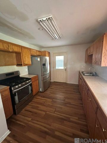 5338 Clark St, Baton Rouge, LA 70811