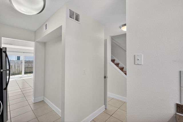 437 N OLEANDER AVENUE 1, Daytona Beach, FL 32118