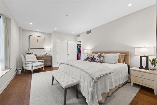 20 W 3rd Avenue 202, San Mateo, CA 94402