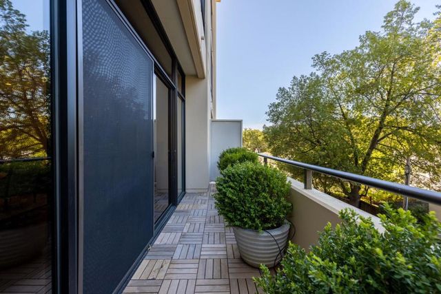 20 W 3rd Avenue 202, San Mateo, CA 94402