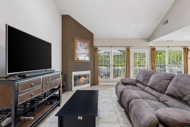 60 Otter Rd, Hilton Head Island, SC 29928