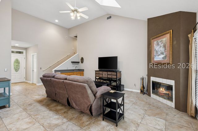 60 Otter Rd, Hilton Head Island, SC 29928