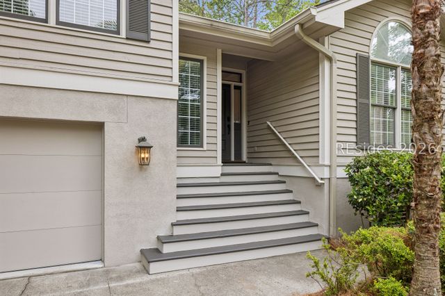 60 Otter Rd, Hilton Head Island, SC 29928