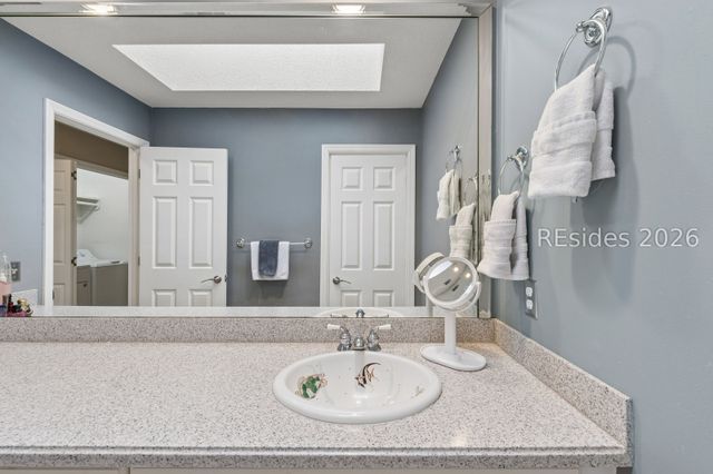 60 Otter Rd, Hilton Head Island, SC 29928