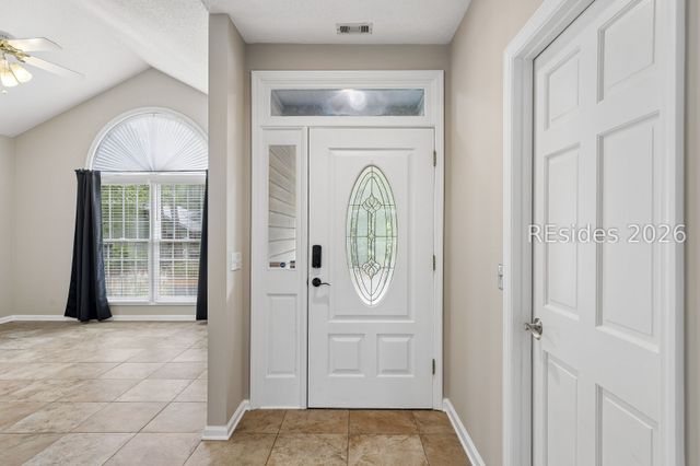 60 Otter Rd, Hilton Head Island, SC 29928