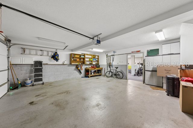 60 Otter Rd, Hilton Head Island, SC 29928