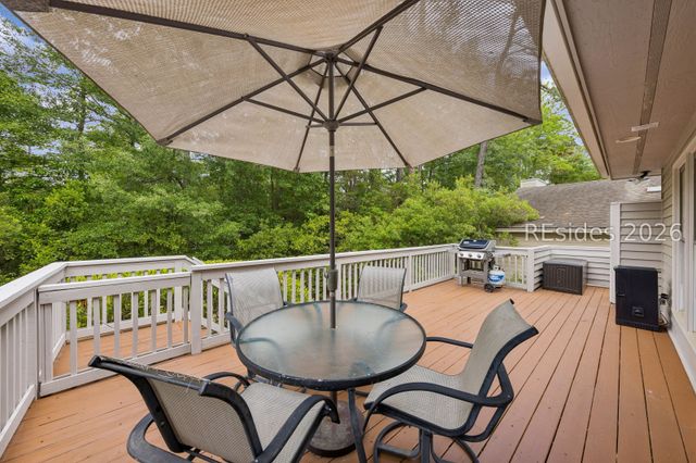 60 Otter Rd, Hilton Head Island, SC 29928