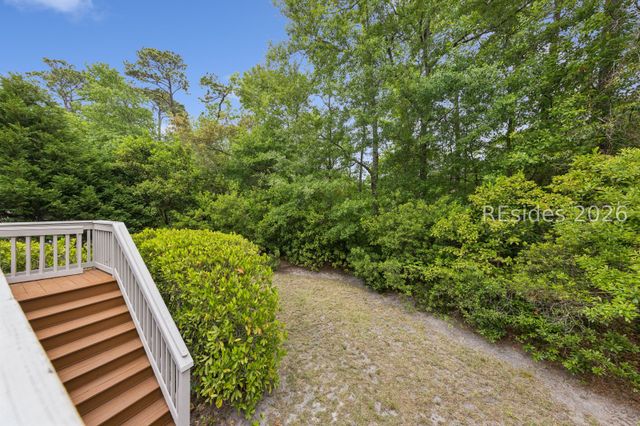 60 Otter Rd, Hilton Head Island, SC 29928