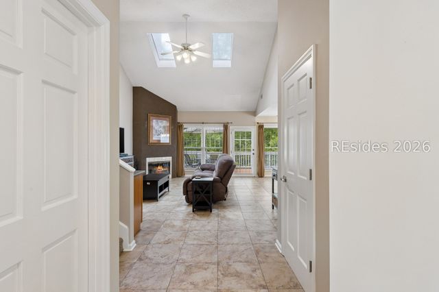 60 Otter Rd, Hilton Head Island, SC 29928