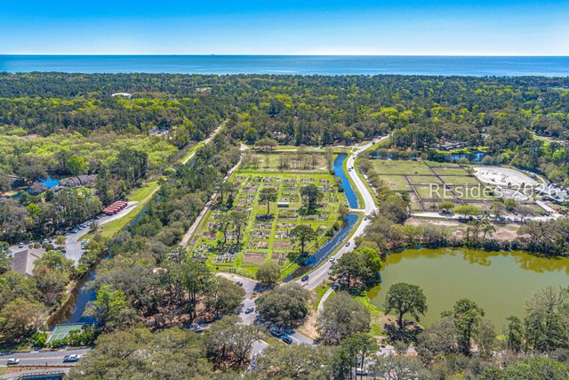 60 Otter Rd, Hilton Head Island, SC 29928