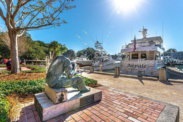 60 Otter Rd, Hilton Head Island, SC 29928