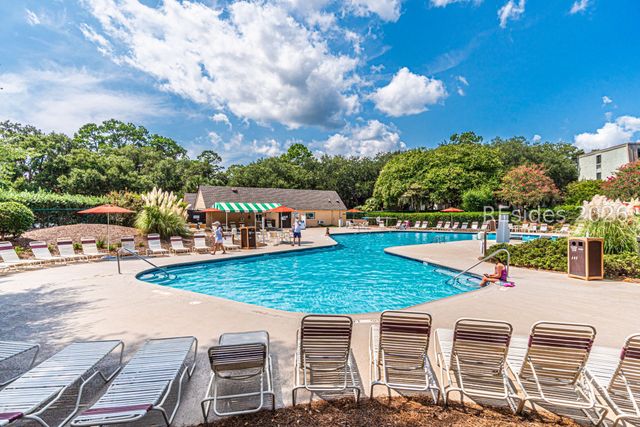 60 Otter Rd, Hilton Head Island, SC 29928