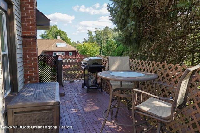 25 Monmouth Road 2, Oceanport, NJ 07757