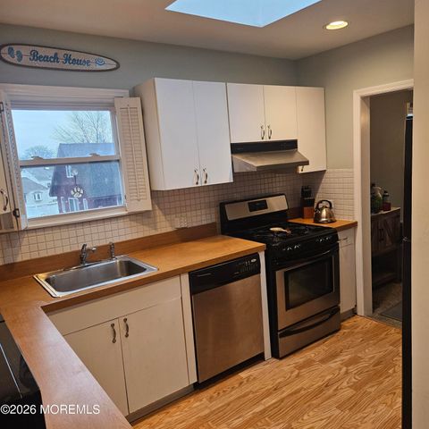 25 Monmouth Road 2, Oceanport, NJ 07757