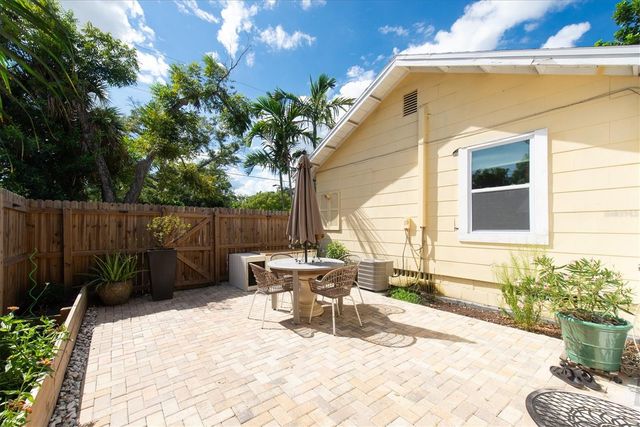 1840 51ST STREET S, Gulfport, FL 33707