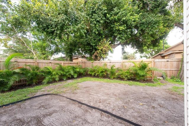 1840 51ST STREET S, Gulfport, FL 33707