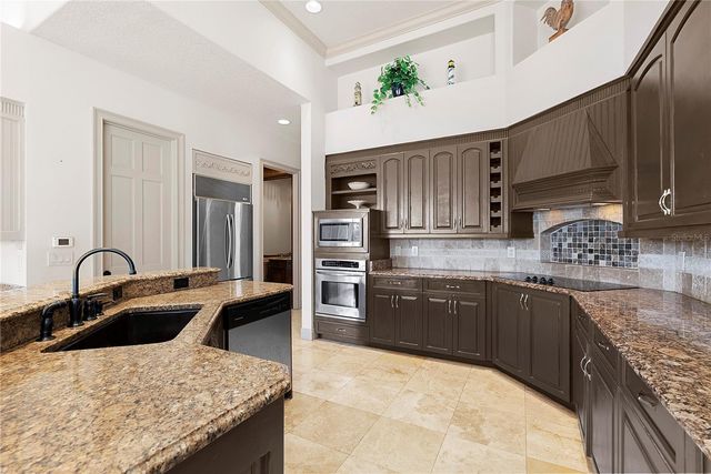 2313 ROAT DRIVE, Orlando, FL 32835