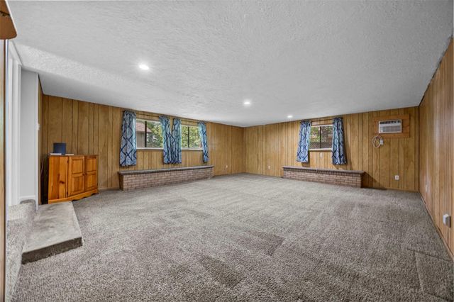 101 S Delmont Drive E, Conroe, TX 77301