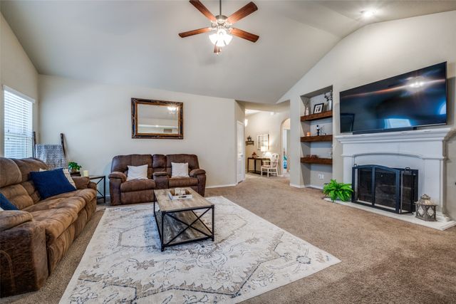 5904 Marsh Rail Drive, Denton, TX 76208