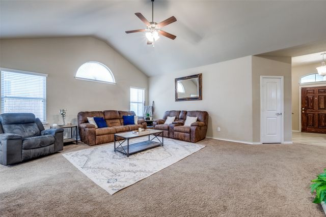 5904 Marsh Rail Drive, Denton, TX 76208