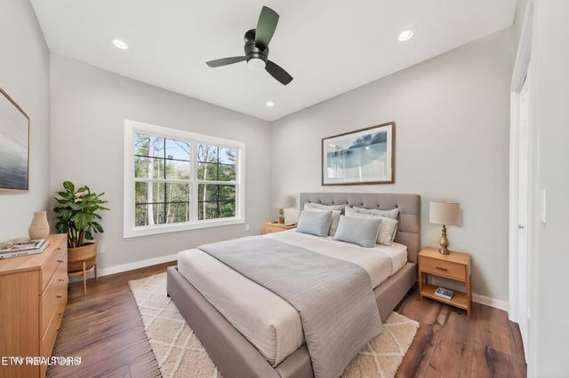 523 Ferry Bend Tr, Crossville, TN 38571