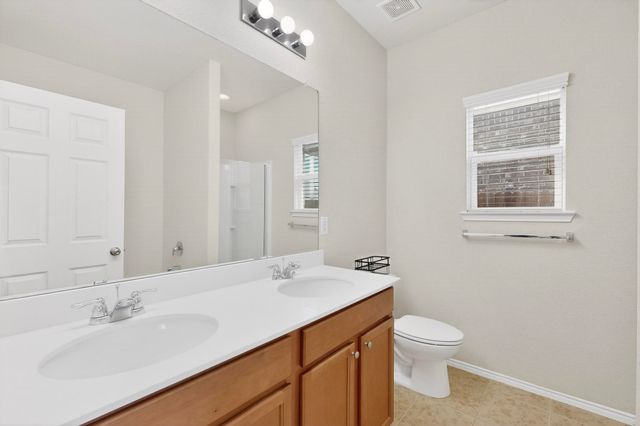 2409 Buelingo Lane, Fort Worth, TX 76131