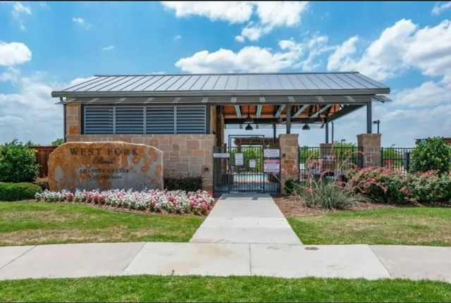 2409 Buelingo Lane, Fort Worth, TX 76131