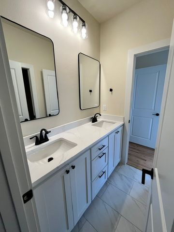 241 Wayne Villines, Prairie Grove, AR 72753