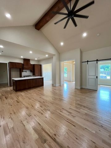 241 Wayne Villines, Prairie Grove, AR 72753
