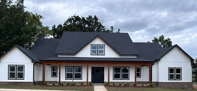 241 Wayne Villines, Prairie Grove, AR 72753