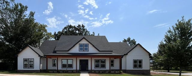 241 Wayne Villines, Prairie Grove, AR 72753
