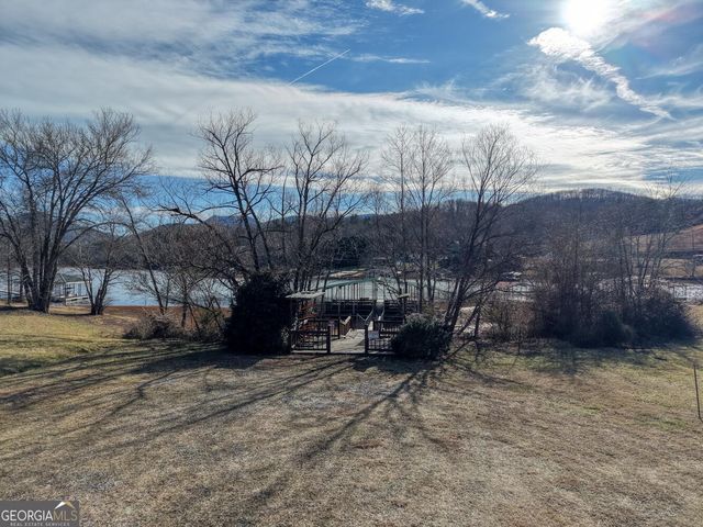 41 Hidden Fields Road, Hiawassee, GA 30546