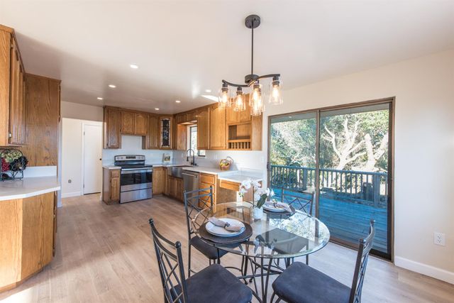 4351 Rossler Rd, Placerville, CA 95667