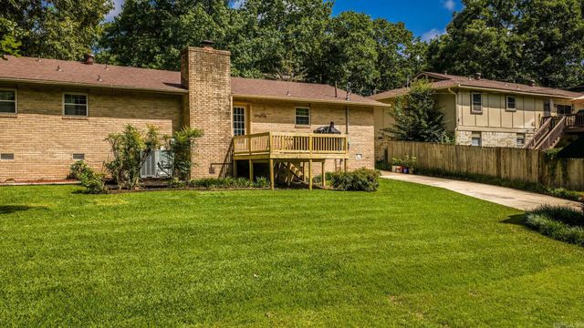 28 Greenview Circle, Sherwood, AR 72120