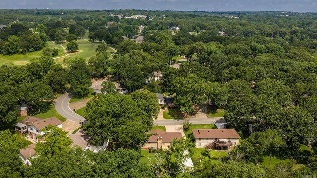 28 Greenview Circle, Sherwood, AR 72120