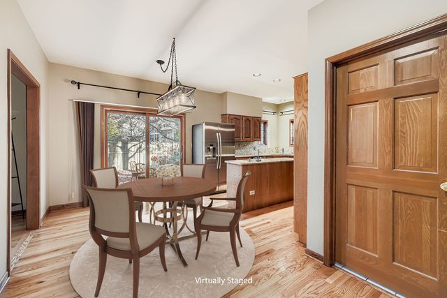 845 Harmon Boulevard, Hoffman Estates, IL 60169