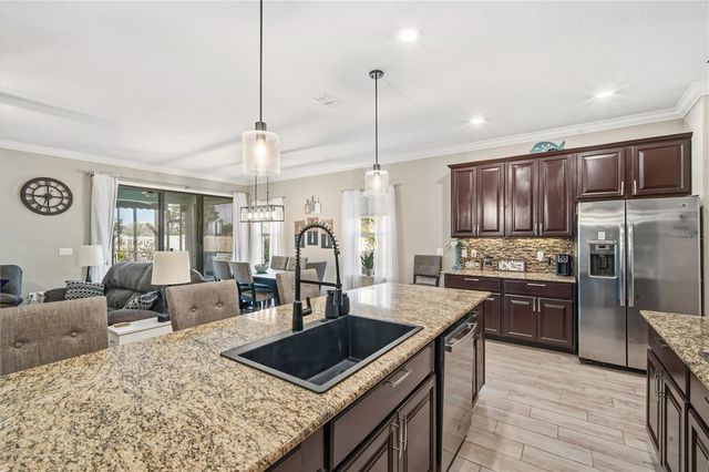 7519 37TH AVENUE E, Palmetto, FL 34221