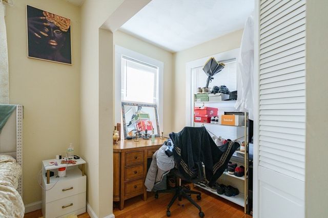 41 Derby St, Somerville, MA 02145