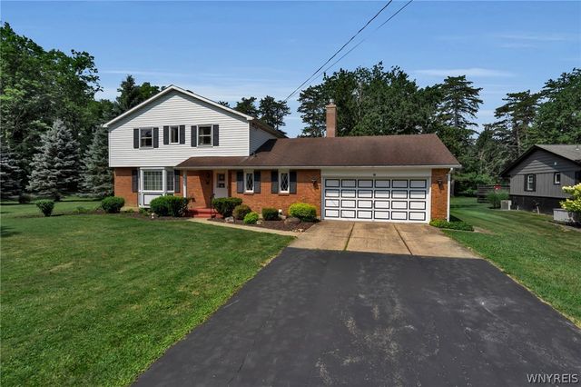 10 Crimson Lane, Elma, NY 14059